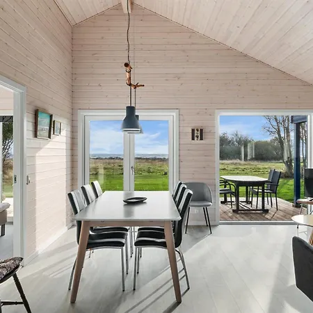 Mato - 100m From The Sea By Interhome Feriehus Nordenbro Vesteregn